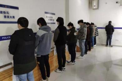 专门在相亲网站找诈骗目标!江西庐山一诈骗团伙14人被捕! 专门在相亲网站找诈骗目标!江西庐山一诈骗团伙14人被捕!