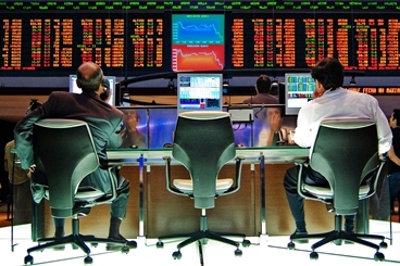 白银周一价格触及8年高点,Trading 212限制白银交易 白银周一价格触及8年高点,Trading 212限制白银交易