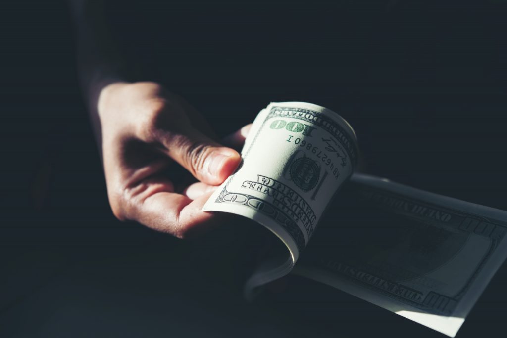 billie-dollar-hand-1-1024x684-1.jpg