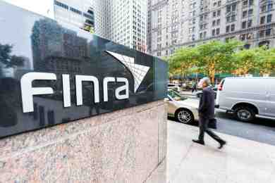 盈透证券以 225 万美元罚款与 FINRA 达成和解