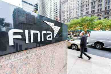 FINRA 谴责高盛涉嫌违反规则并罚款145万美元