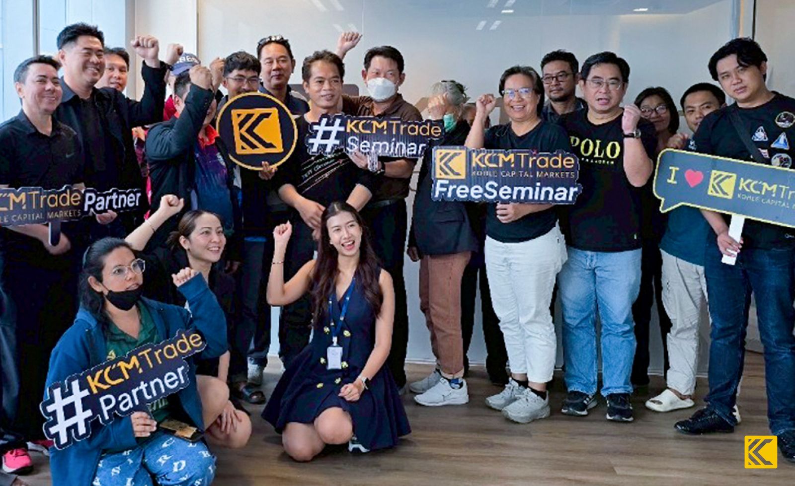 68413b98766909872fbed368_Thai May Seminar Collection_Image Support_1-p-1600.jpg