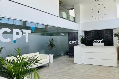两大客户暂停交易致营收暴跌七成 CPT Markets UK 去年亏损87万英镑