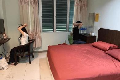 酒店竟成诈骗窝点！专骗同胞的8名中国籍男女在大马落网