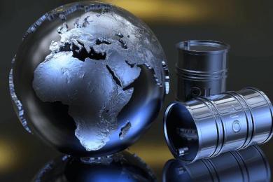 霍尔木兹海峡“事实上封锁” 国际油价史诗级暴涨